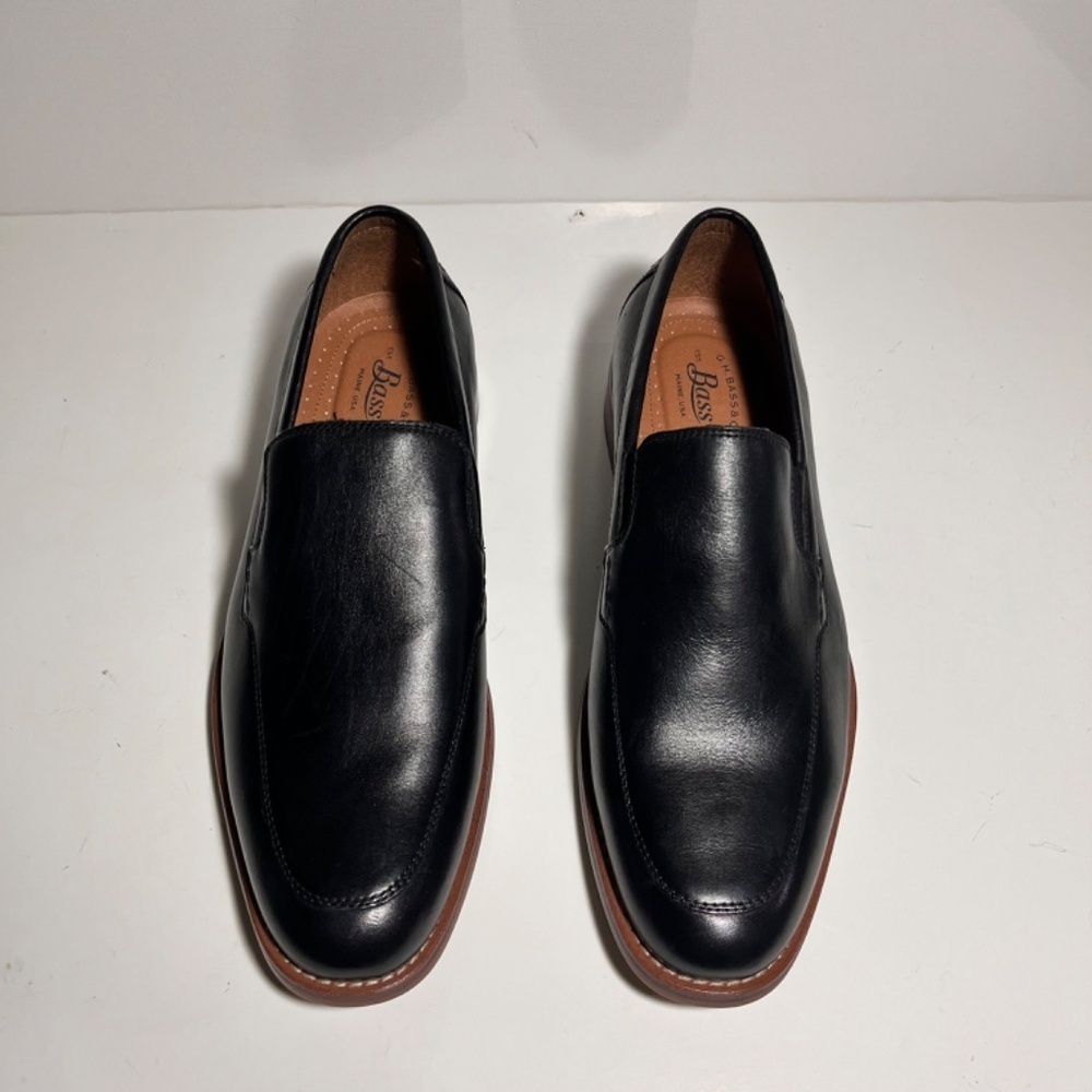 G.H. Bass & Co. Baxter Light Leather Slip-On Shoes - Picture 3 of 9